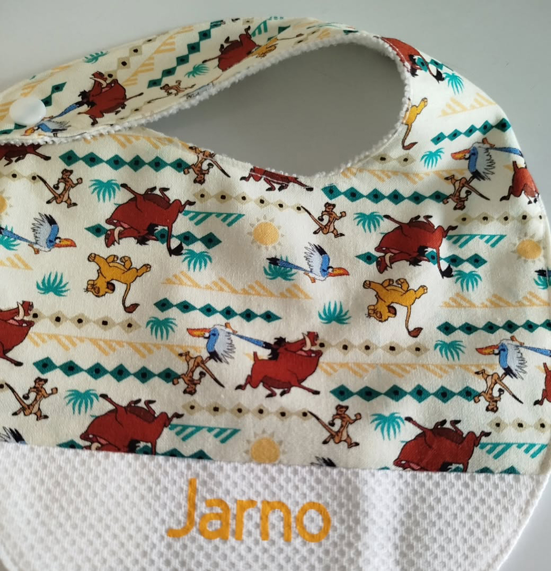 Baberos para bebés personalizados